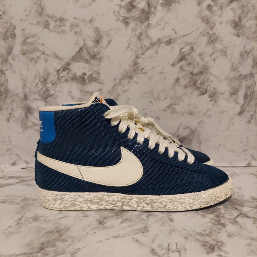 Pre-owned 2014 nike blazer mid - Picture 2 of 10